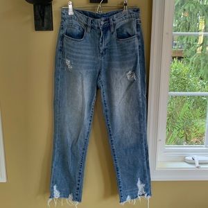 Blank nyc distressed cropped jeans size 26